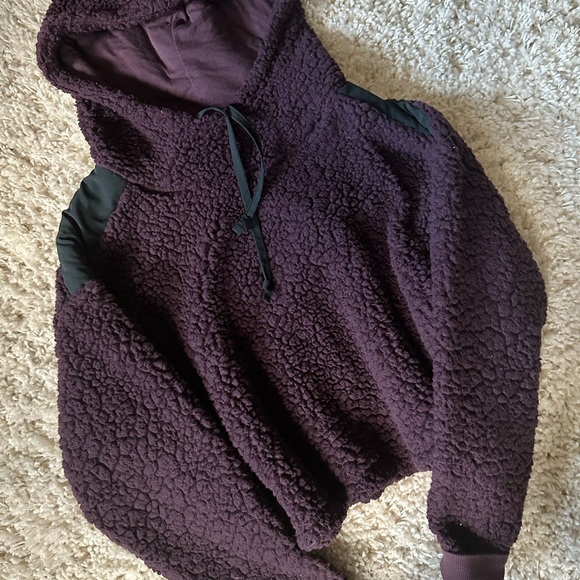 Z by Zella purple fluffy fuzzy long sleeve faux leather unique crop swea… - Picture 4 of 4